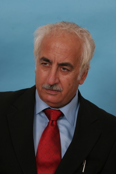 ..مَن لي بٱلشّراب إذا عطش ٱلقلم..!  بقلم: يوسف ناصر